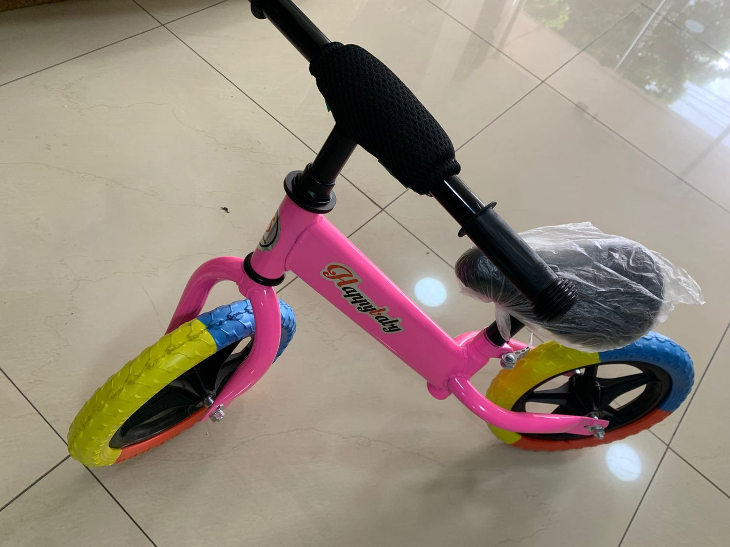 Bicicleta de equilibrio para niños.